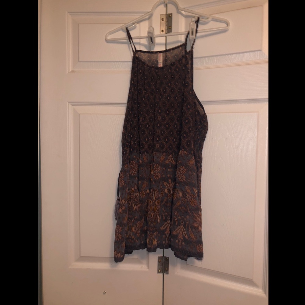 Xhilaration tank top